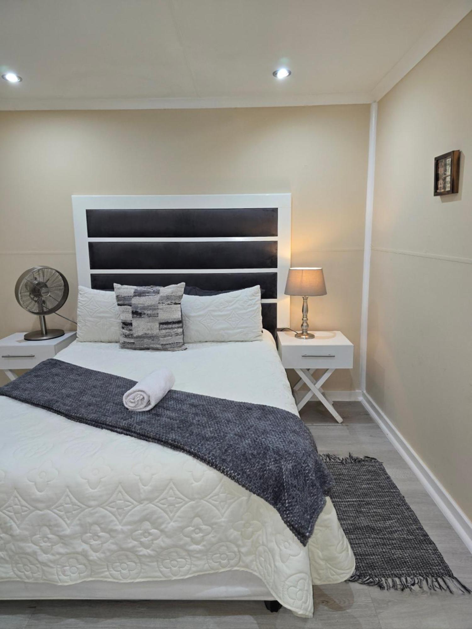 Cozy Cabin มิดแรนด์ ภายนอก รูปภาพ